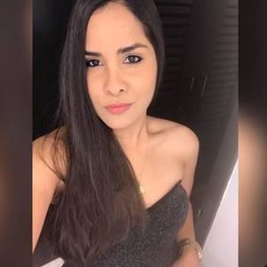 Meet your Posher, Carla